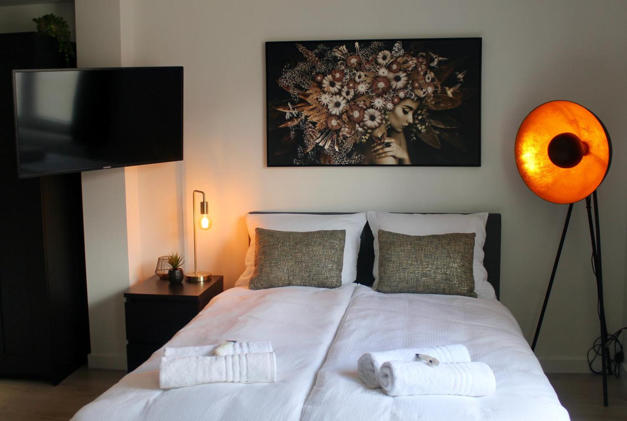 B&K Urban City Suites ติลเบิร์ก ภายนอก รูปภาพ