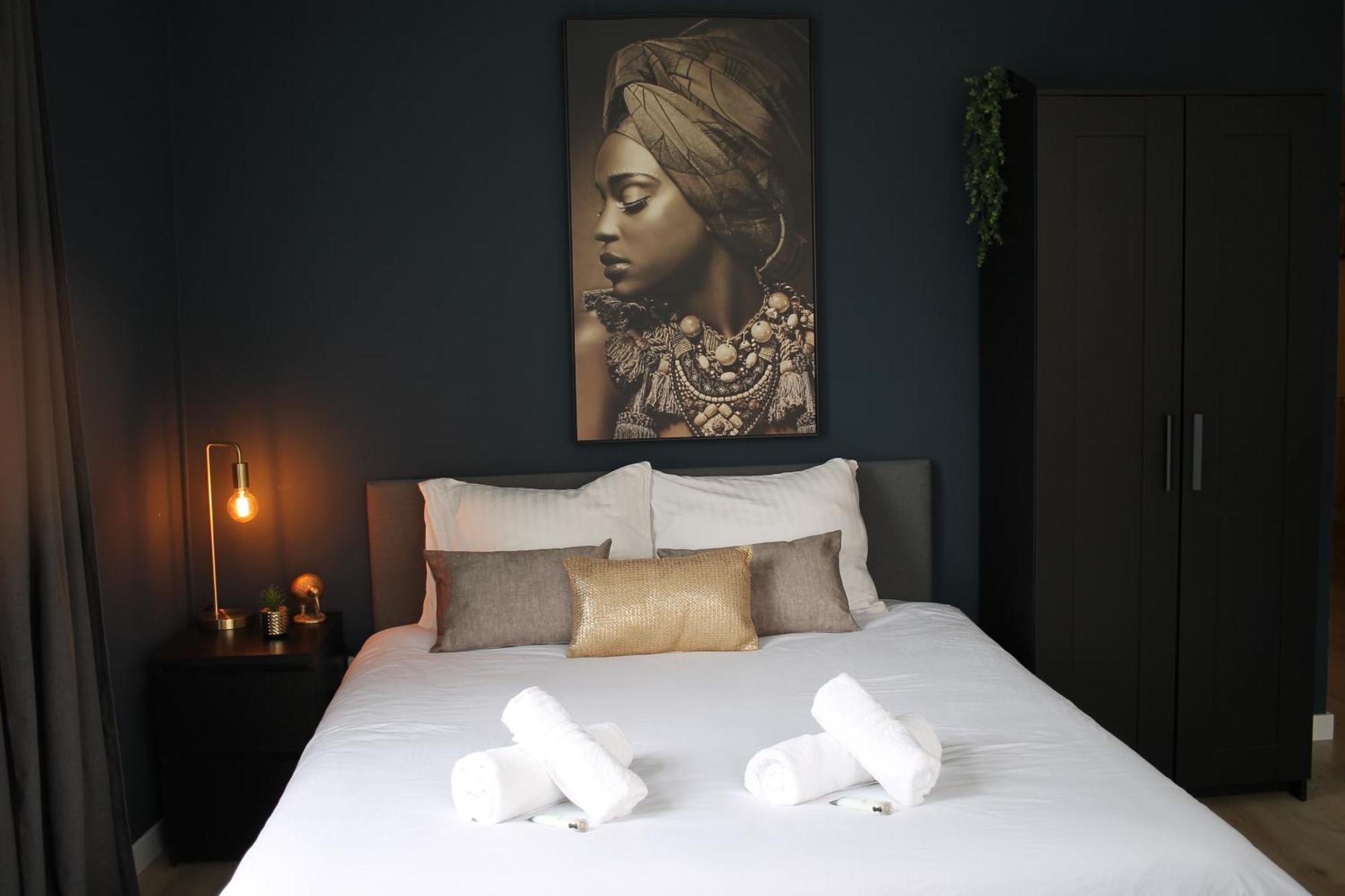 B&K Urban City Suites ติลเบิร์ก ภายนอก รูปภาพ
