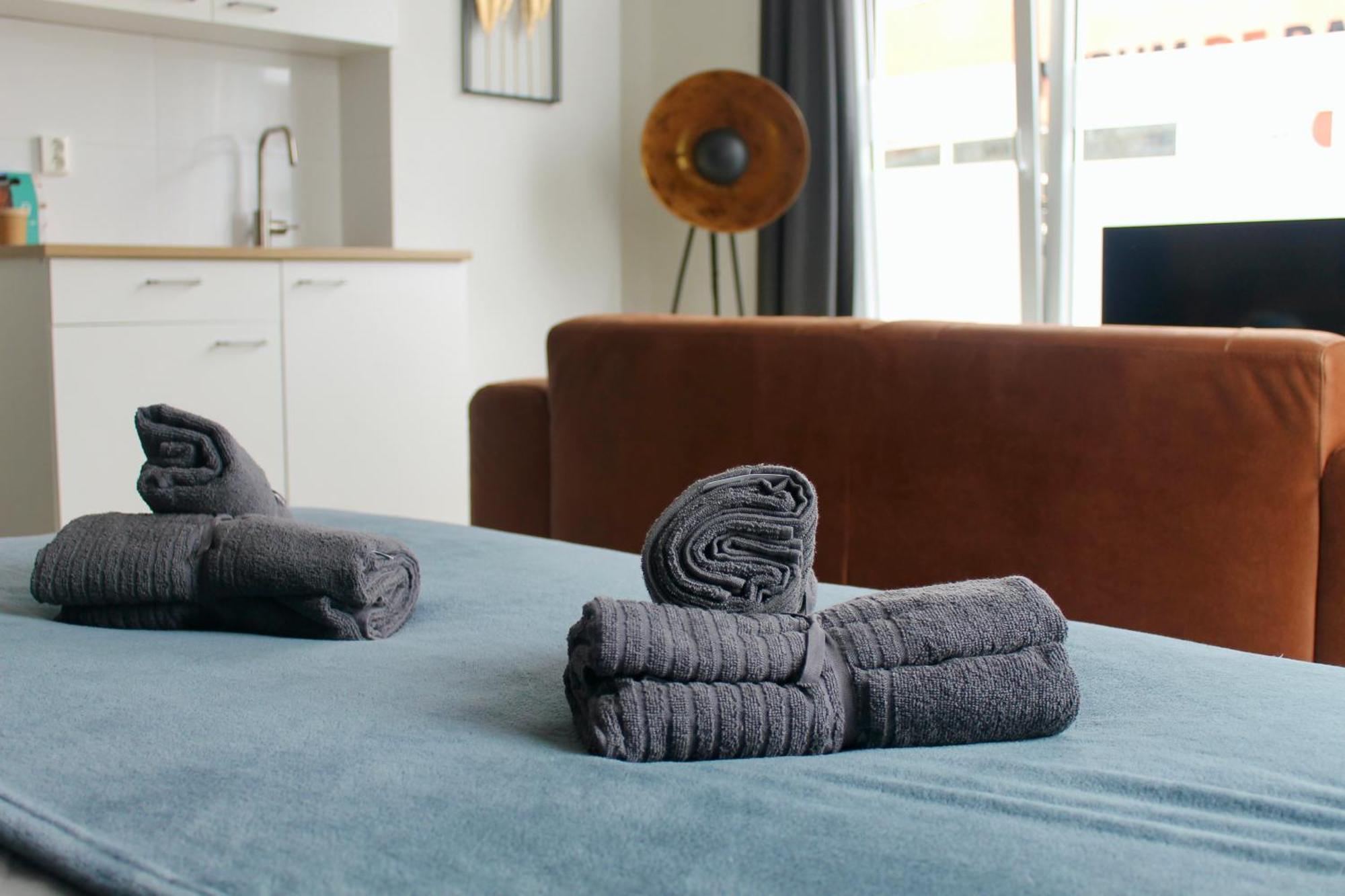 B&K Urban City Suites ติลเบิร์ก ภายนอก รูปภาพ