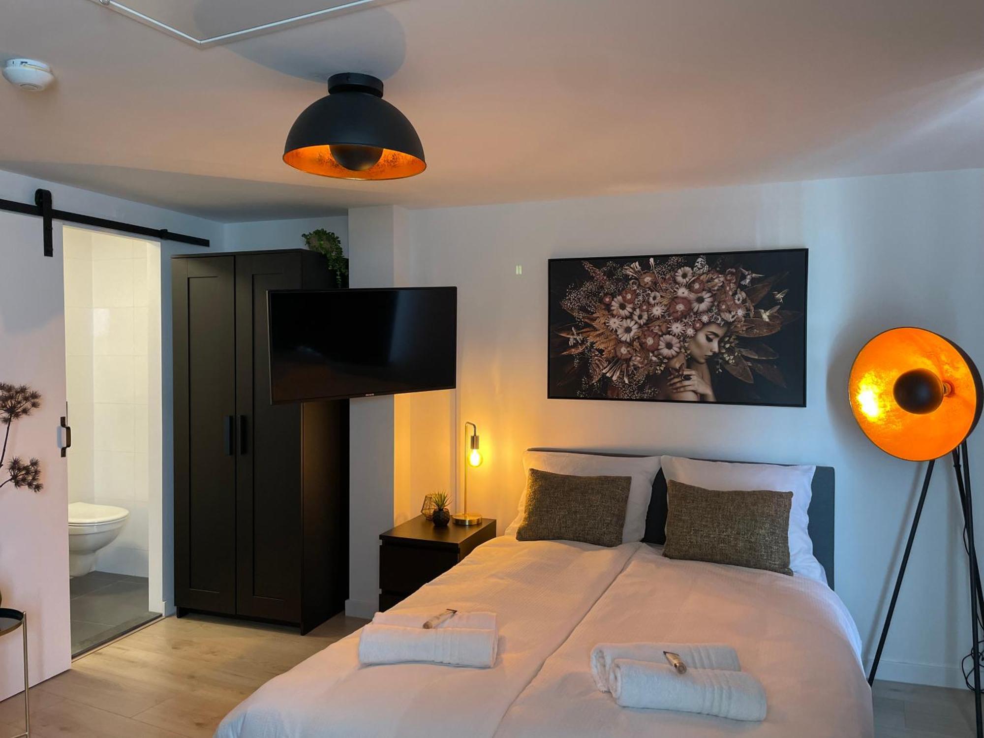 B&K Urban City Suites ติลเบิร์ก ภายนอก รูปภาพ