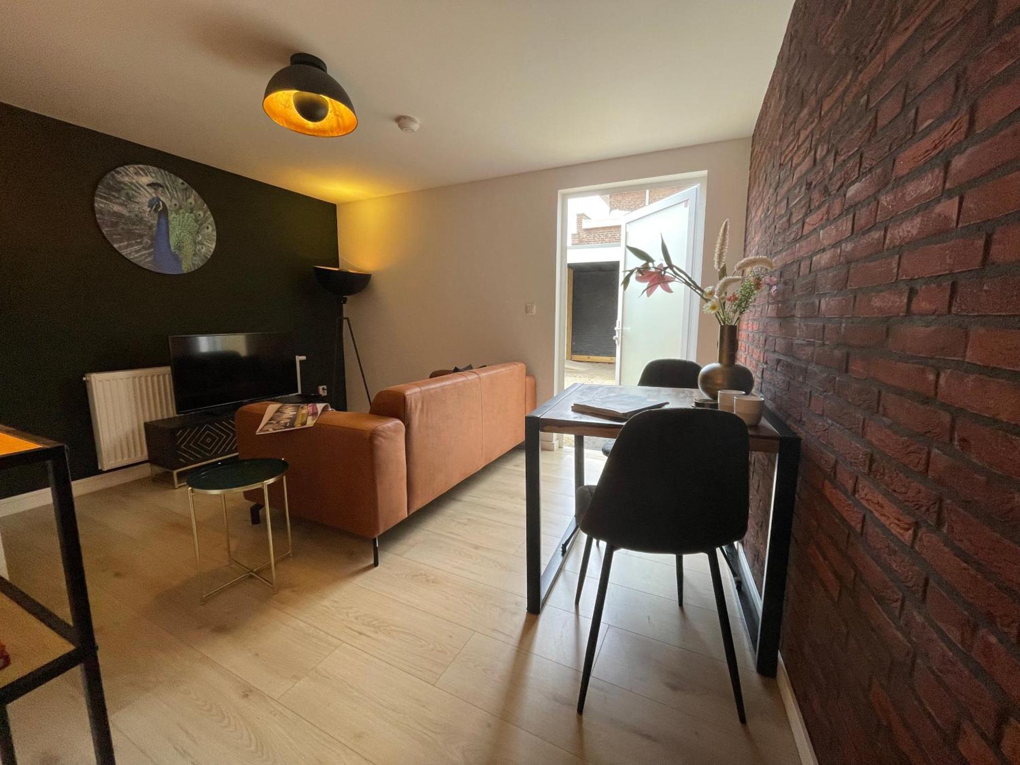 B&K Urban City Suites ติลเบิร์ก ภายนอก รูปภาพ
