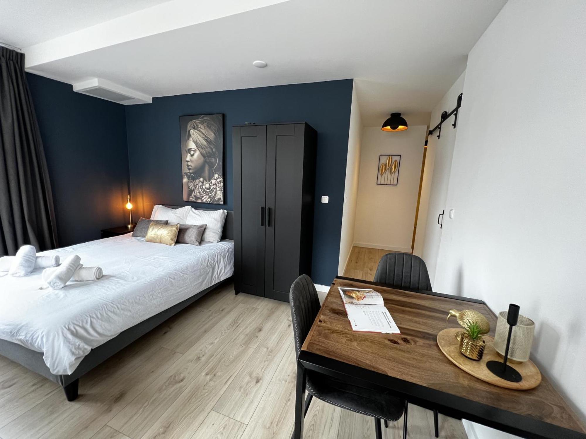 B&K Urban City Suites ติลเบิร์ก ภายนอก รูปภาพ